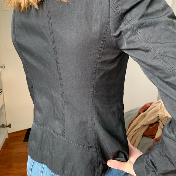 Ellie Tahari - fitted blazer - Picture 10 of 10